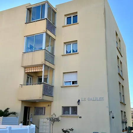 Le Galilée, Calme Et Situation Idéale * Fréjus